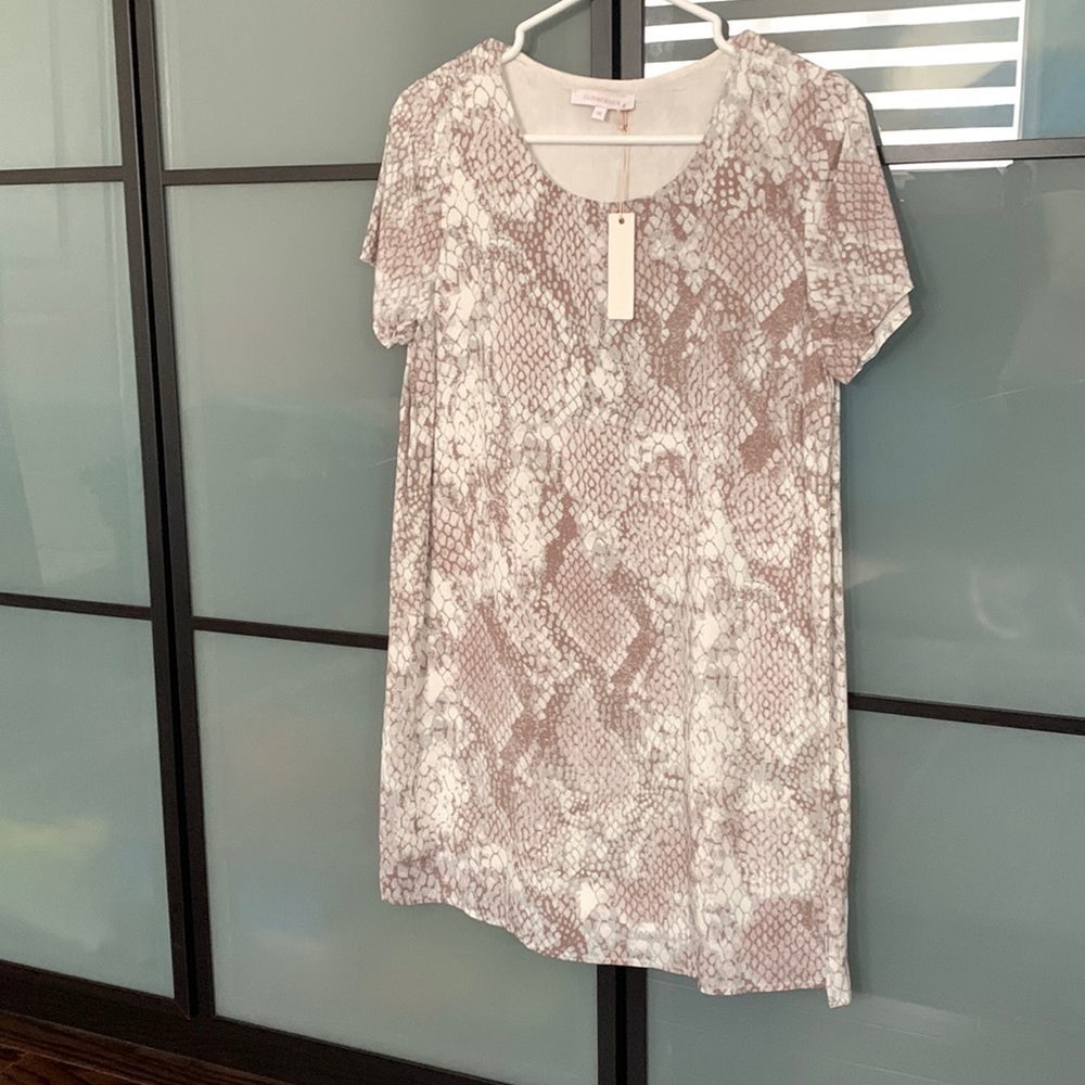 BNWT - OLIVACEOUS Dress - size M